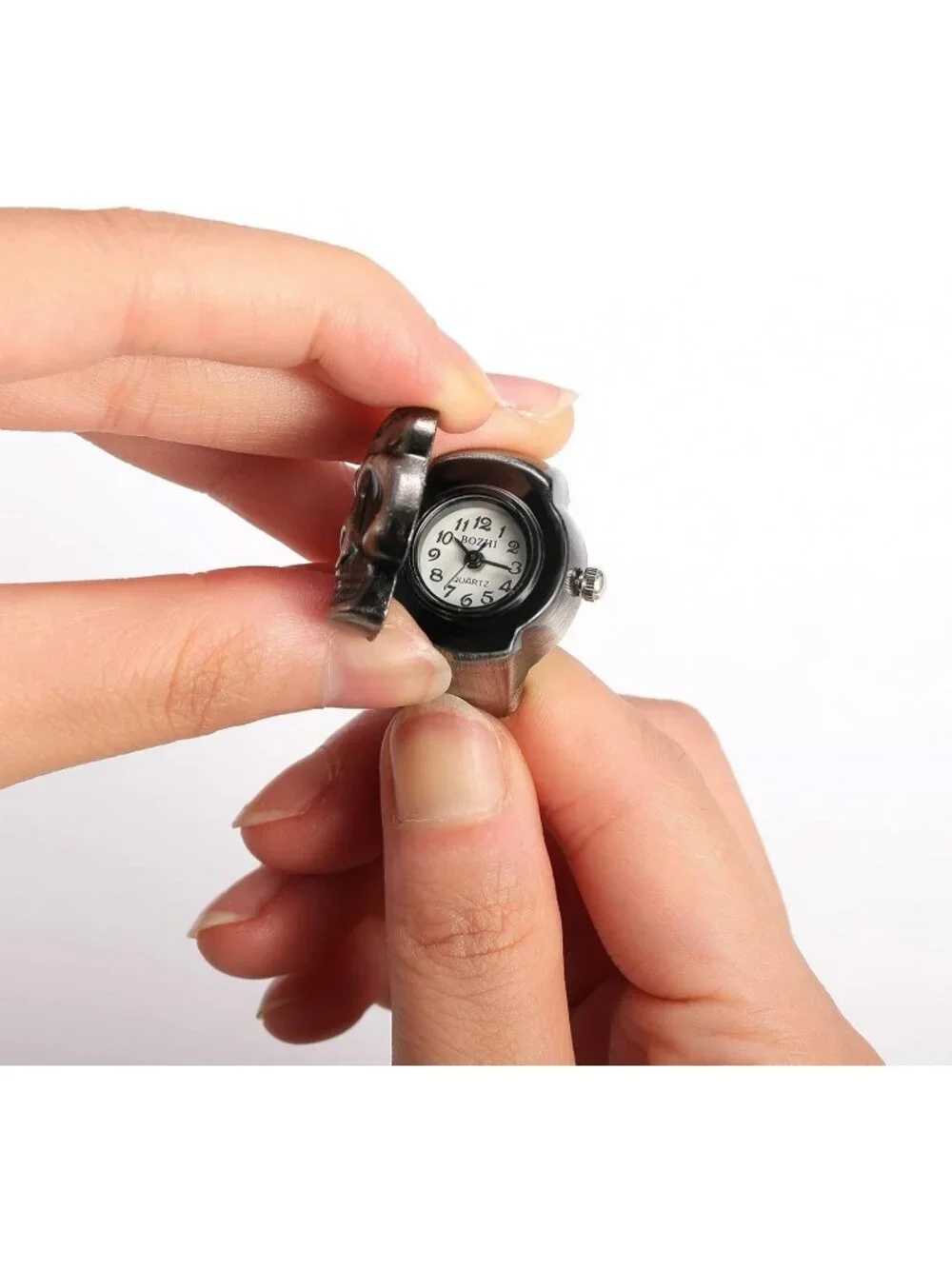 Unisex Black Analog Quartz Punk Skull Flip-Open Adjustable Finger Ring Watch